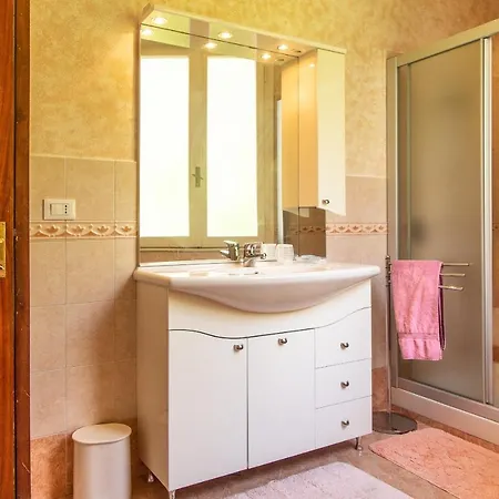 San Rocco Flexyrent - Parking - Wifi - Aircon * Rapallo