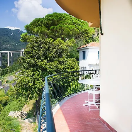 San Rocco Flexyrent - Parking - Wifi - Aircon * Rapallo
